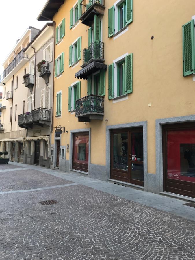 Maison Jean-Luc - App Cavour Bra Exterior foto